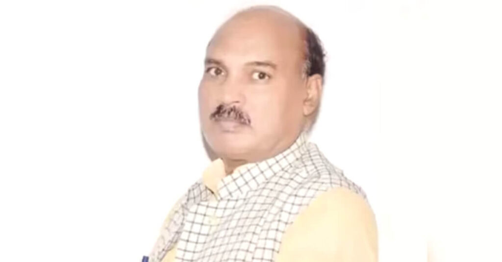 अपने ही पार्टी सुप्रीमों लालू यादव के खिलाफ बोलने पर आरजेडी MLC रामबली चंद्रवंशी की विधान पार्षदी गई, सदस्यता खत्म 1 20240206 182715