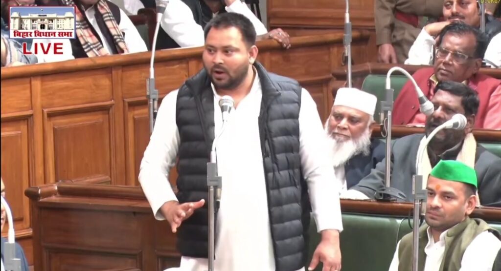 विपक्ष में जाते ही तेजस्वी यादव का CM नीतीश पर जोरदार प्रहार, कहा - झूठ मत बोलिएगा ... गारंटी लेंगे मुख्यमंत्री जी फिर पलटेंगे या नहीं 1 Screenshot 20240212 135108 X 01