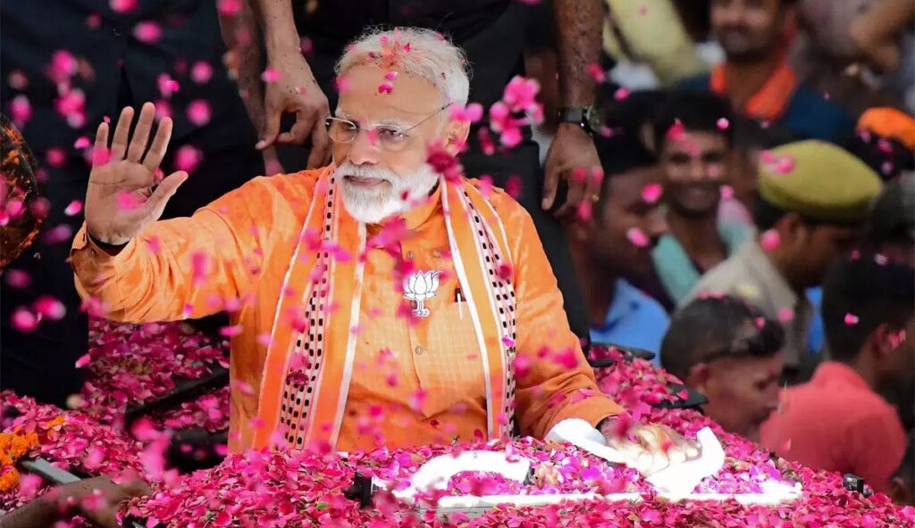 बिहार में पीएम मोदी की जनसभा आज, नवादा में देंगे सियासी पैगाम; एनडीए के अन्य दल भी रहेंगे मौजूद 1 aap leader sanjay singh files complaint against pm modi for exceeding rs 70 lakh limit on varanasi roadshow 01