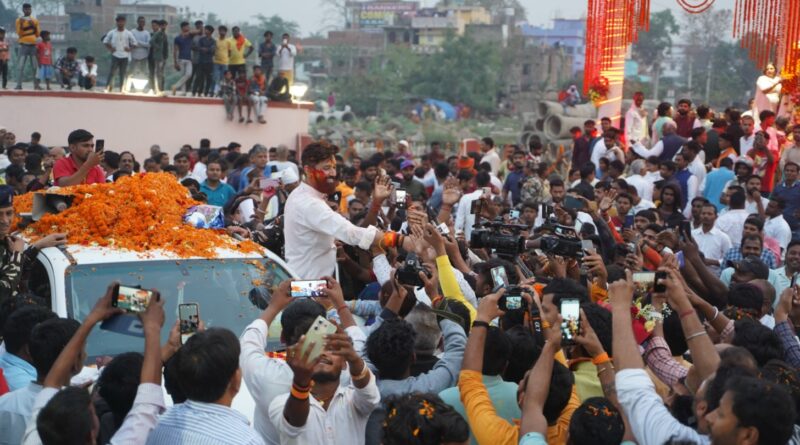 हाजीपुर में चिराग पासवान का जोरदार स्वागत, होली के बाद होगा उम्मीदवारों का ऐलान... 1 20240324 202700