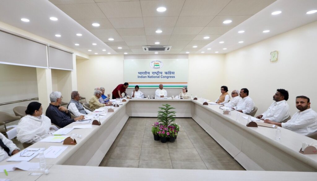 दिल्ली में बिहार कांग्रेस के प्रत्याशियों पर मंथन, 9 सीटों के लिए कैंडिडेट लिस्ट तैयार; समस्तीपुर से इन नामों की चर्चा तेज 1 20240401 091409 01