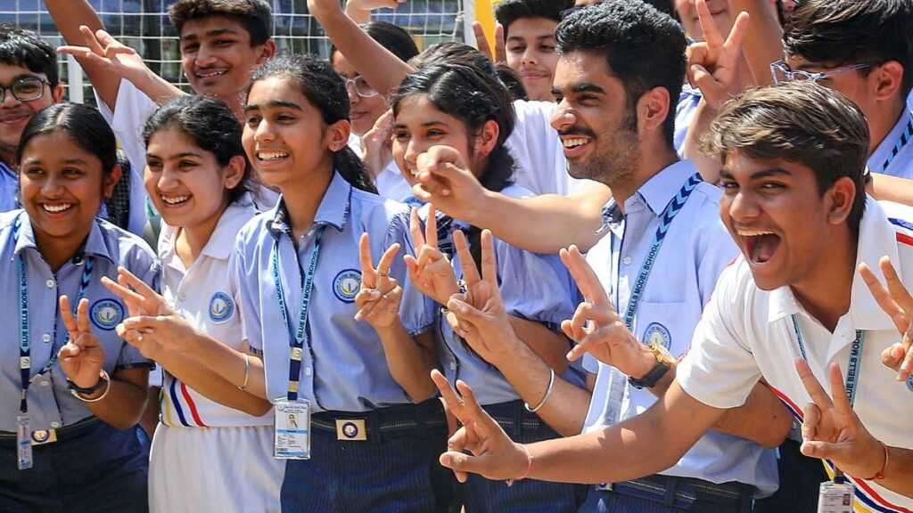 CBSE : ऑनलाइन उत्तरपुस्तिकाएं देख सकेंगे 10 और 12वीं के परीक्षार्थी, जानिए कब आएगा रिजल्ट... 1 ap schools 168674019616x9 01
