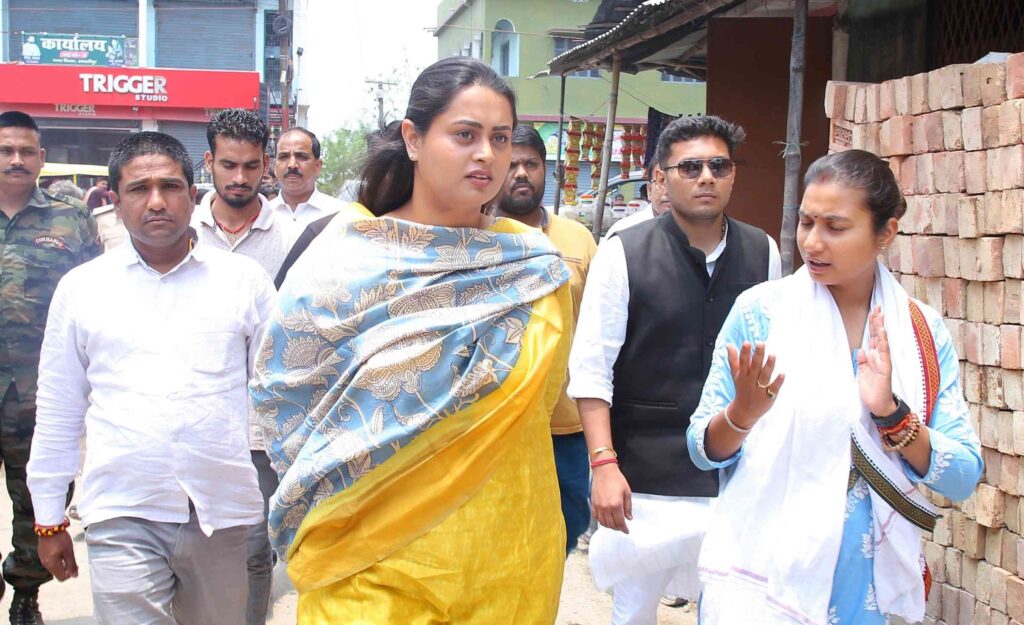 जमुई की विधायक श्रेयसी सिंह पहुंची समस्तीपुर, कहा- जनता का आशीर्वाद बेटी के साथ 1 IMG 20240510 WA0113 01