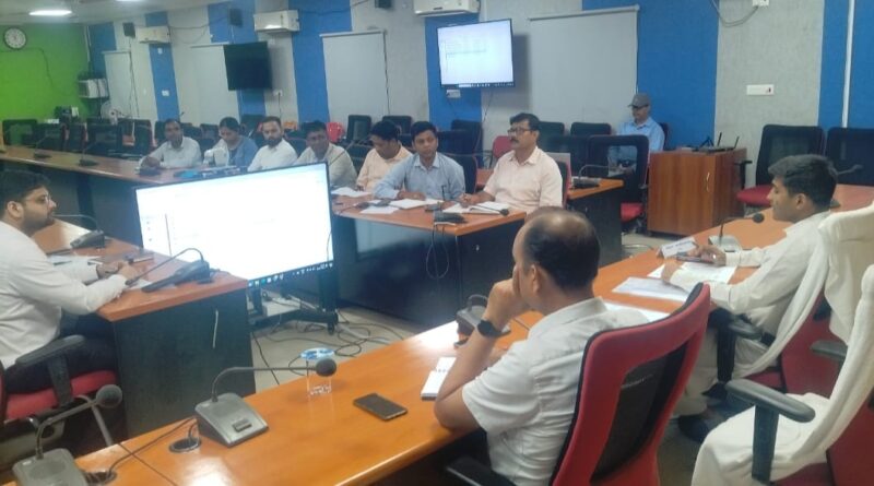 विद्युत आपूर्ति में कटौती व आपूर्ति बंद करने से पहले मीडिया के माध्यम से उपभोक्ताओं को दें सूचना, DM ने दिया निर्देश 1 IMG 20240524 WA0048 01