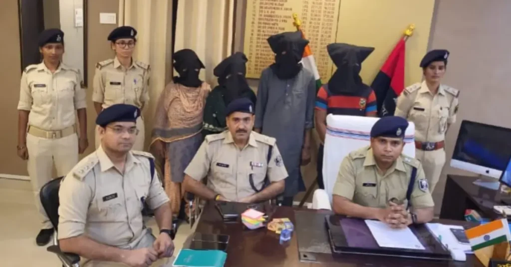 बिहार: 50 हजार में 7 साल की बेटी को बेचकर कलयुगी मां ने दर्ज कराया गुमशुदगी का मामला, 4 मानव तस्करों की गिरफ्तारी के बाद हुआ खुलासा 1 20240722 203551