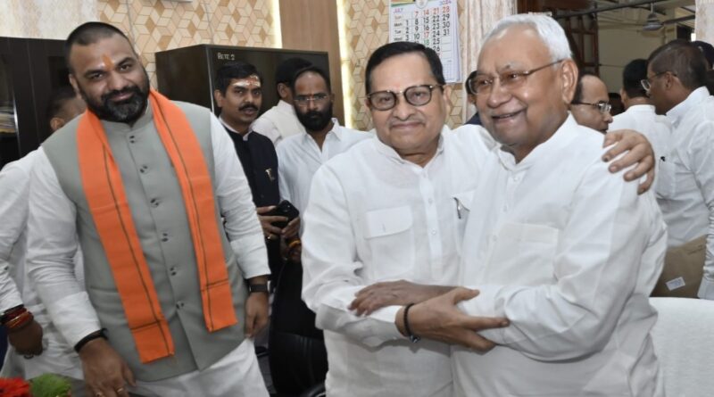 BJP के अवधेश नारायण का विधान परिषद सभापति चुना जाना तय, भरा नामांकन, RJD की राबड़ी देवी बनीं प्रस्तावक 1 20240722 204431