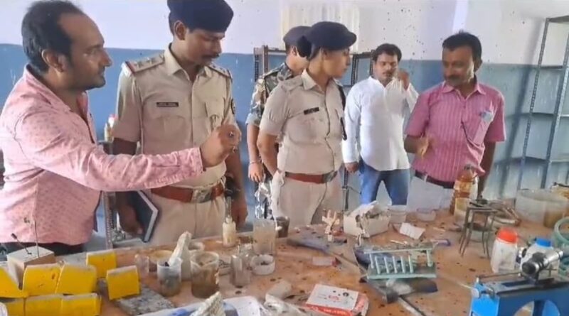 बिहार: मुजफ्फरपुर में निजी स्कूल की लैब में जोरदार धमाका, 10 बच्चे और टीचर झुलसे, मची अफरातफरी 1 669a4e9f3d6ce chemical reaction in school 193141997 16x9 1