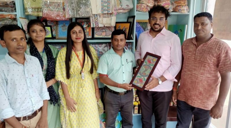 समस्तीपुर चीनी मील चौक स्थित मिथिला ग्राम नाबार्ड रुरल मार्ट का सेल्को इंडिया की टीम ने किया अवलोकन 1 IMG 20240709 WA0113