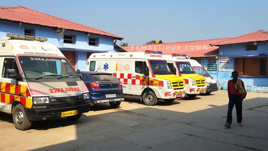 समस्तीपुर में 11 जुलाई से एंबुलेंस चालकों और ईएमटी की होगी हड़ताल, मरीजों को होगी परेशानी 1 VideoCapture 20240709 105804