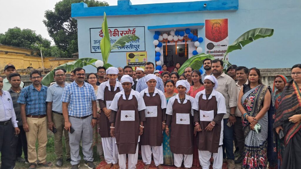 पूसा अनुमंडलीय अस्पताल में मरीजों को मिलेगा घर जैसा स्वादिष्ट भोजन, 'दीदी की रसोई' का हुआ उद्घाटन 1 IMG 20240829 WA0083