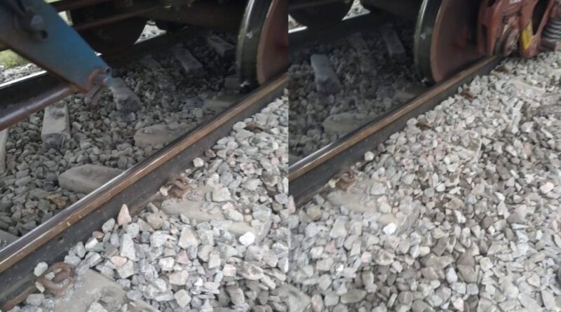 बिहार में कोयला लदी मालगाड़ी पटरी से उतरी, आठ डिब्बे हो गए डिरेल; हादसे के बाद दो हिस्सों में बंट गई 1 train accident 1 1024x640 1