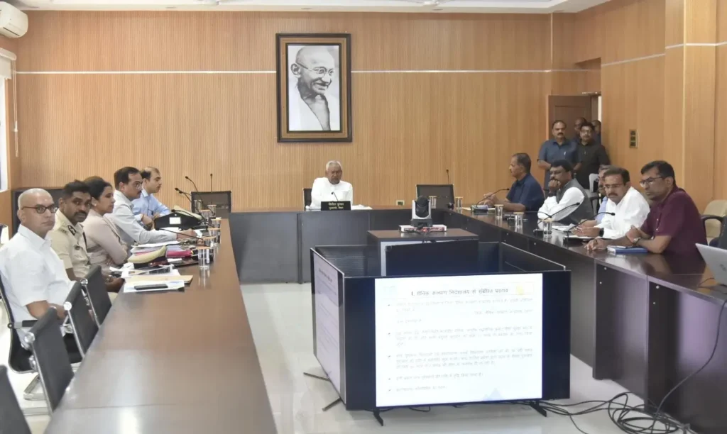 'DGP, मुख्य सचिव और ADG भी मौजूद ना रहे तो कैसी समीक्षा बैठक?' कानून-व्यवस्था पर तेजस्वी ने CM को घेरा 1 20240922 150953