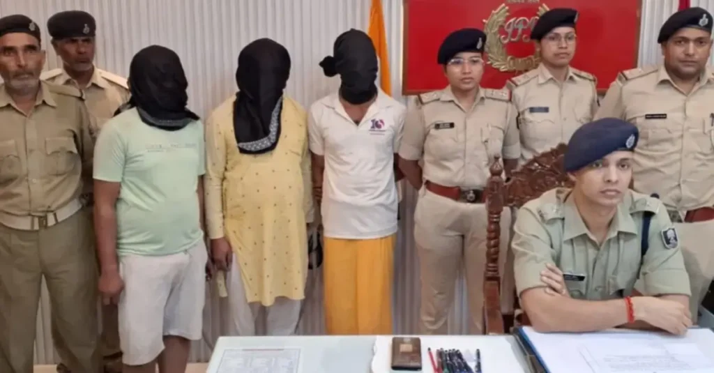 बिहार: कमरे के बाहर मां... अंदर 17 साल की बेटी से झाड़-फूंक के बहाने तांत्रिकों ने पूरी रात 'गंदा खेल' किया 1 20240928 162800