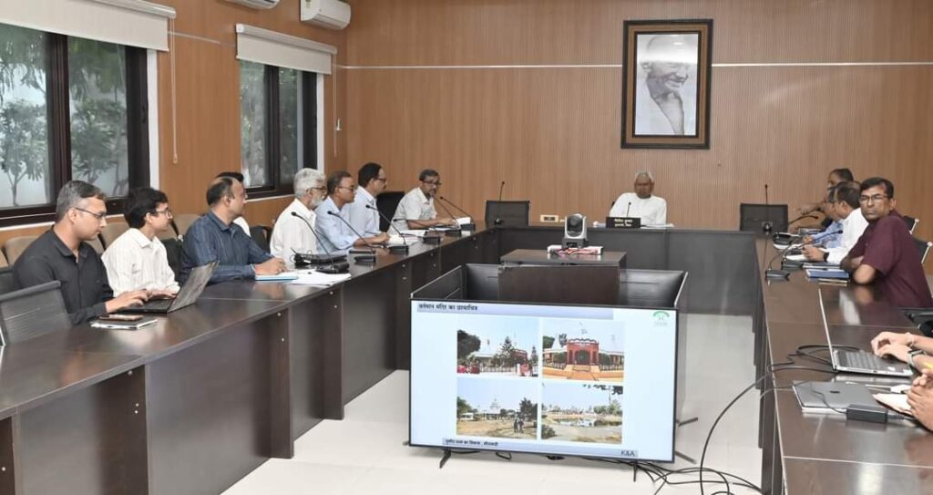 क्राइम कंट्रोल में नाकाम पुलिसकर्मी नपेंगे, गृह विभाग की समीक्षा बैठक में CM नीतीश का सख्त संदेश 1 FB IMG 1726933201174
