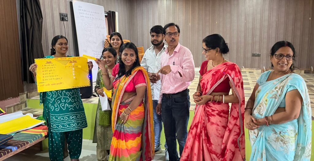 बिहार शिक्षा परियोजना और क्षमतालय फाउंडेशन के सहयोग से 60 शिक्षकों के साथ तीन दिवसीय कार्यशाला का हुआ समापन 1 IMG 20240913 WA0079