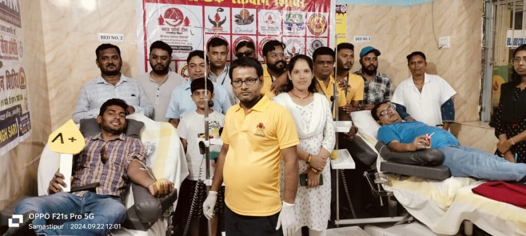 ब्लड फोर्स टीम एवं वत्स सेवा समिति के तत्वावधान में आयोजित शिविर में युवाओं ने उत्साह से किया रक्तदान 1 IMG 20240923 WA0005