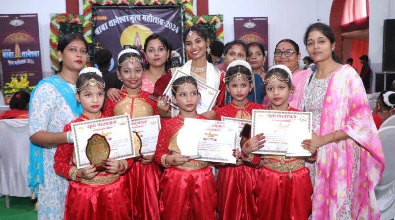 थानेश्वर महोत्सव के तीसरे दिन कलाकारों के नृत्य, संगीत व वादन से मंत्रमुग्ध हुए श्रोता, आज लोकगायिका कल्पना पटवारी का कार्यक्रम 1 IMG 20241020 WA0002