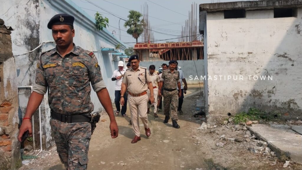 दीपावली के दिन समस्तीपुर पुलिस लाईन में महिला सिपाही ने फंदे से लटक जीवन-लीला की समाप्त, पुलिस महकमे में हड़कंप 1 IMG 20241031 WA0023