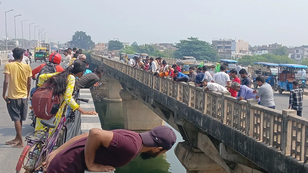 प्रेमी ने शादी से इनकार किया तो प्रेमिका ने नदी में लगा दी छलांग, 20 घंटे बाद शव बरामद 1 yuvti khudkusi 20102024184627 2010f 1729430187 337