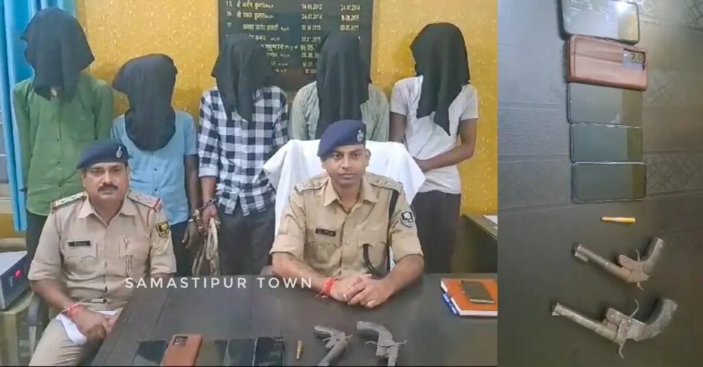 चैता गांव में अपराध की योजना बना रहे पांच बदमाशों को अंगारघाट थाने की पुलिस ने हथियार समेत दबोचा 1 IMG 20241103 WA0107