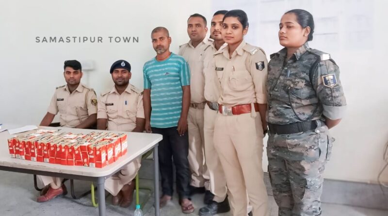 समस्तीपुर: उत्पाद विभाग की टीम ने लगुनियाँ रघुकंठ गांव में ट्रेटा पैक शराब के साथ कारोबारी को किया गिरफ्तार 1 IMG 20241115 WA0071