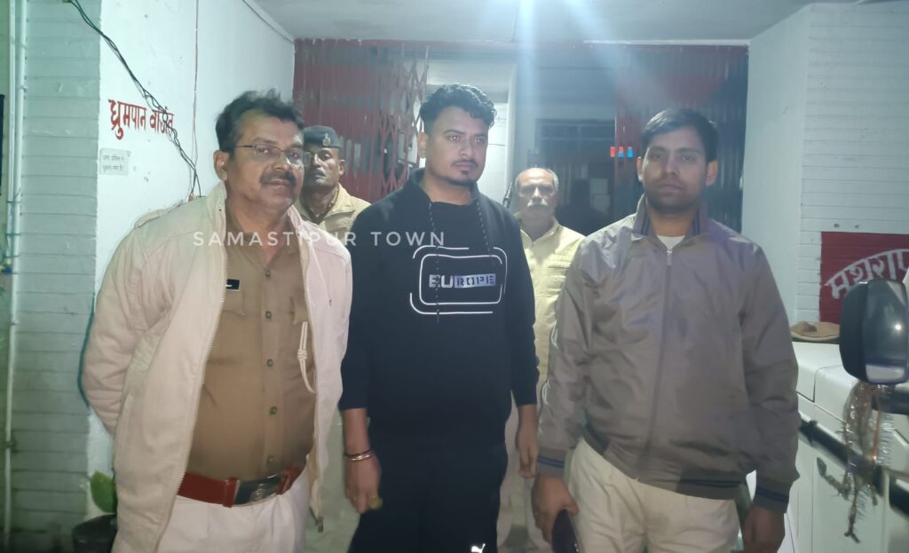 मथुरापुर थाने की पुलिस ने शराब कारोबारी सुजीत उर्फ मनिया को किया गिरफ्तार 1 IMG 20241126 WA0118