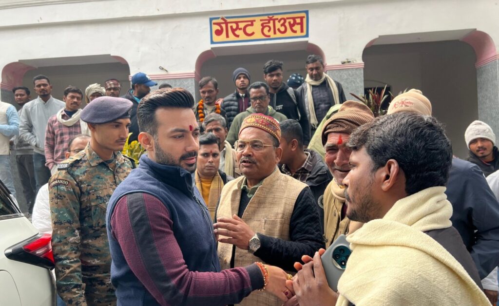 हसनपुर से बिथान रेलवे स्टेशन तक रेल परिचालन जल्द शुरू कराने की मांग, नवनिर्मित रेलखंड पर एक साल पहले ही हो चुका है ट्रायल 1 20250107 081451