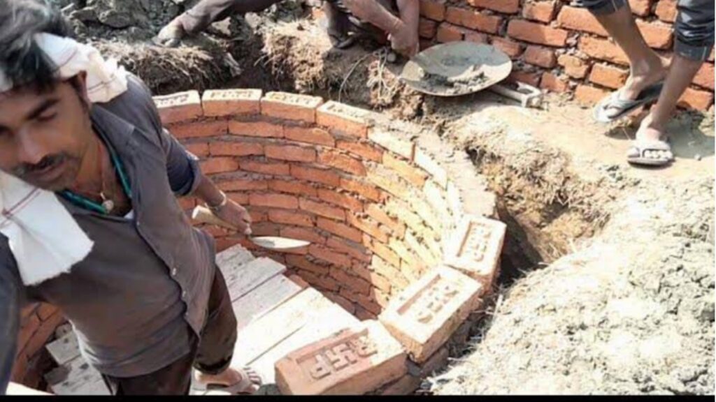 समस्तीपुर: सोख्ता बना नहीं, लेकिन निर्माण मद की 7 लाख रुपये की हो गयी निकासी, जानें क्या है पूरा मामला 1 Picsart 25 01 03 08 22 55 572
