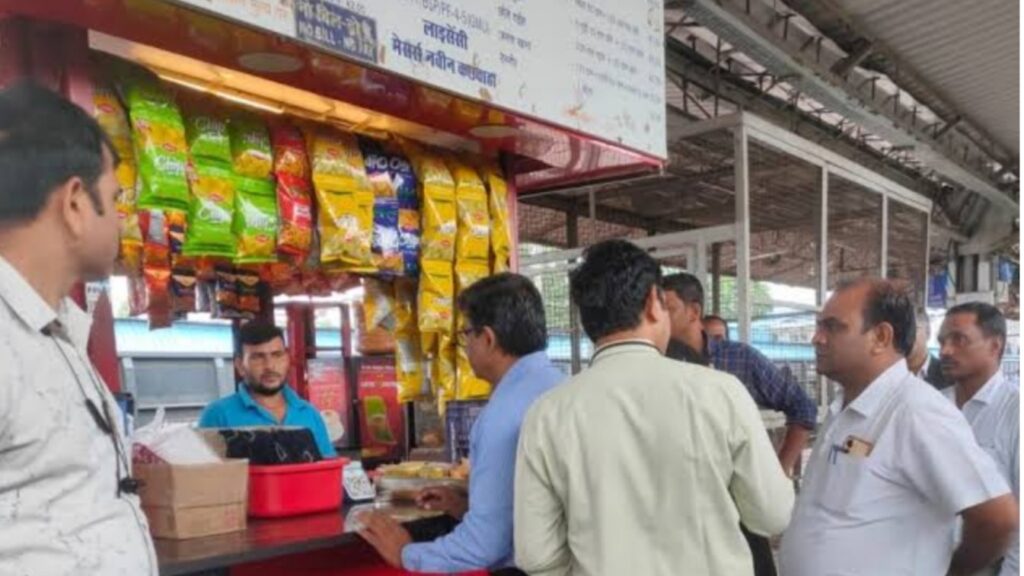 अब समस्तीपुर रेल मंडल के विभिन्न स्टेशनों पर दिखेंगे प्लेटफार्म वेंडर, चयन प्रक्रिया शुरू 1 Picsart 25 01 10 15 02 43 239