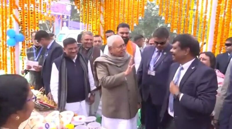 nitish scolds s siddharth