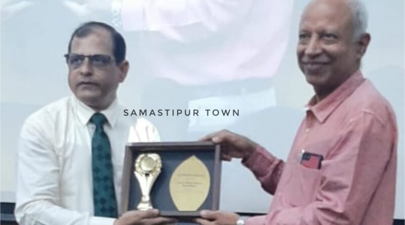 DAV स्कूल समस्तीपुर के प्राचार्य को शिक्षा में ICT के बेहतर उपयोग के लिए IIT मुंबई ने किया सम्मानित 1 Picsart 25 02 02 07 04 23 499