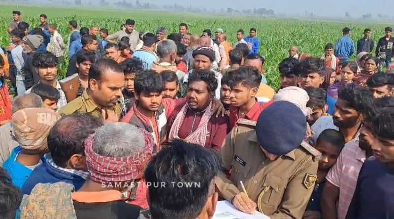 विद्यापतिनगर में युवक का शव मिलने से क्षेत्र में सनसनी,प्रेम-प्रसंग में हत्या की आशंका, घटनास्थल से बाइक बरामद 1 VideoCapture 20250209 155953