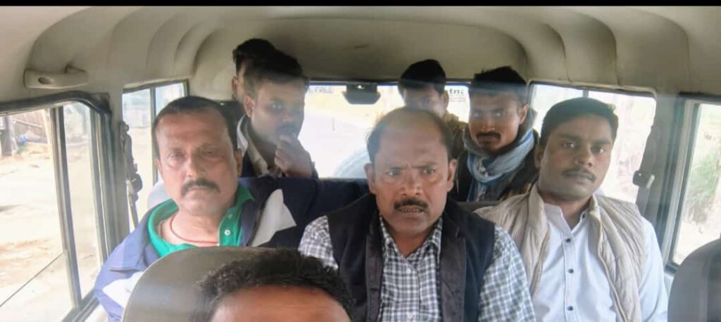 बिहार में निगरानी के जाल में फंसा घूसखोर दारोगा, रिश्वत में लिए 10 हजार रुपए के साथ रंगे हाथों गिरफ्तार 1 IMG 20250311 WA0023