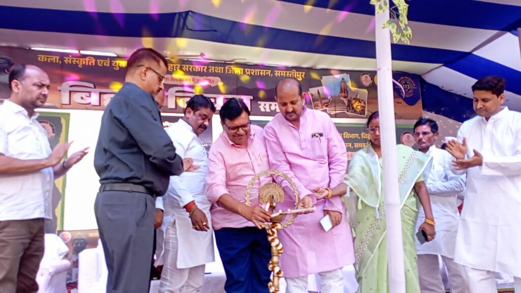 113 साल का हुआ बिहार, समस्तीपुर के ऐतिहासिक पटेल मैदान में मुख्य कार्यक्रम का आयोजन 1 IMG 20250322 WA0041