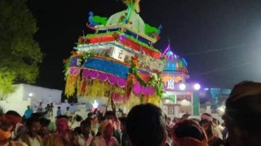 समस्तीपुर की अनूठी ‘छतरी होली’, जहां भक्ति, परंपरा और उल्लास के घुलते हैं रंग 1 Picsart 25 03 14 09 53 18 609