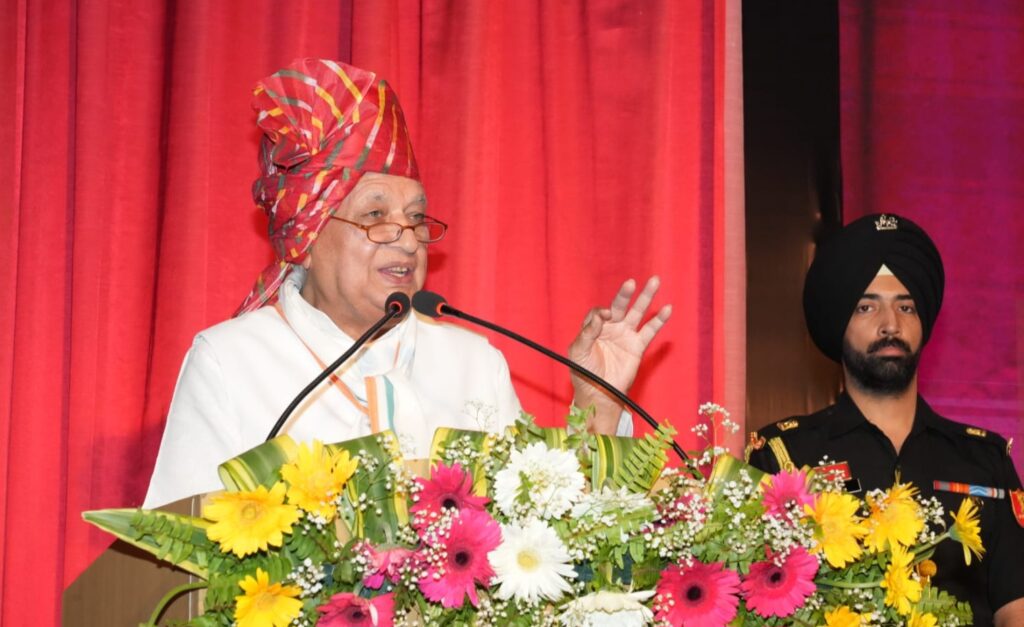 ओवैसी से जुड़े सवाल पर 'कुत्ते' को क्यों याद कर गए बिहार के राज्यपाल? वक्फ कानून का किया समर्थन 1 20250421 114816