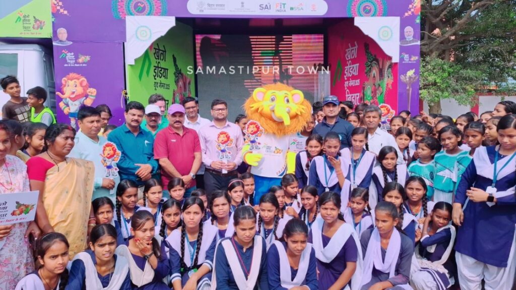 प्रचार-प्रसार के लिए समस्तीपुर पहुंची खेलो इंडिया मशाल गौरव यात्रा रथ का डीएम ने किया स्वागत 1 IMG 20250417 WA0065