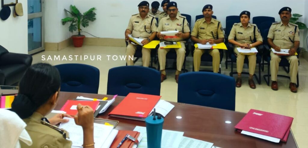 मिथिला रेंज की DIG ने समस्तीपुर के सभी SDPO को दरभंगा किया तलब, दिये कतिपय निर्देश 1 20250523 214052