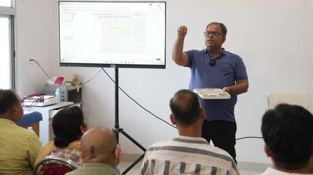 समस्तीपुर में डेन्टल इम्प्लांट पर कार्यशाला का किया गया आयोजन 1 IMG 20250629 WA0107