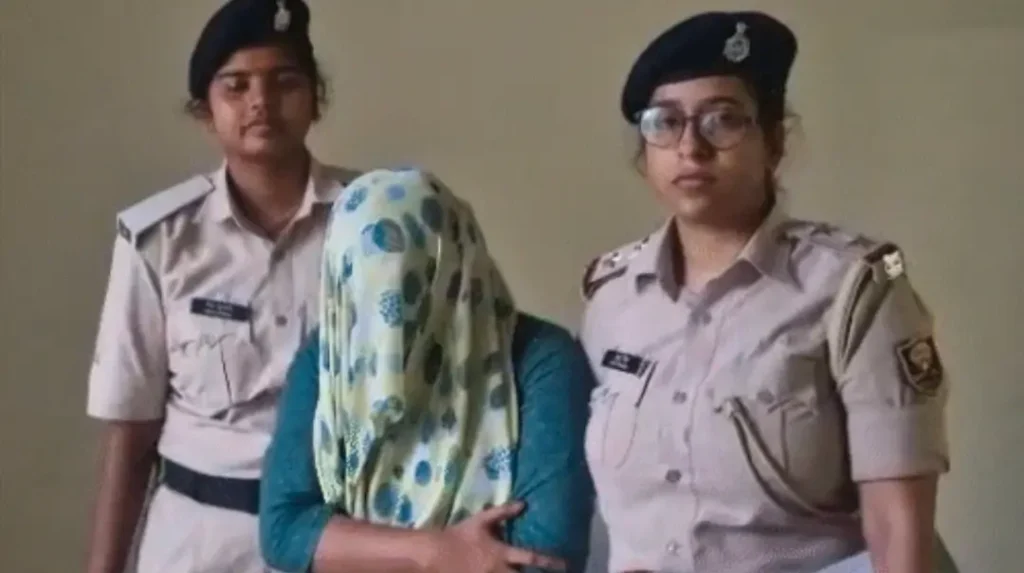 अपने प्रेमी के प्यार में पागल थी BPSC टीचर! मासूम बेटे ने रोका तो मारकर डेडबॉडी को जला डाला 1 Screenshot 20250620 074918