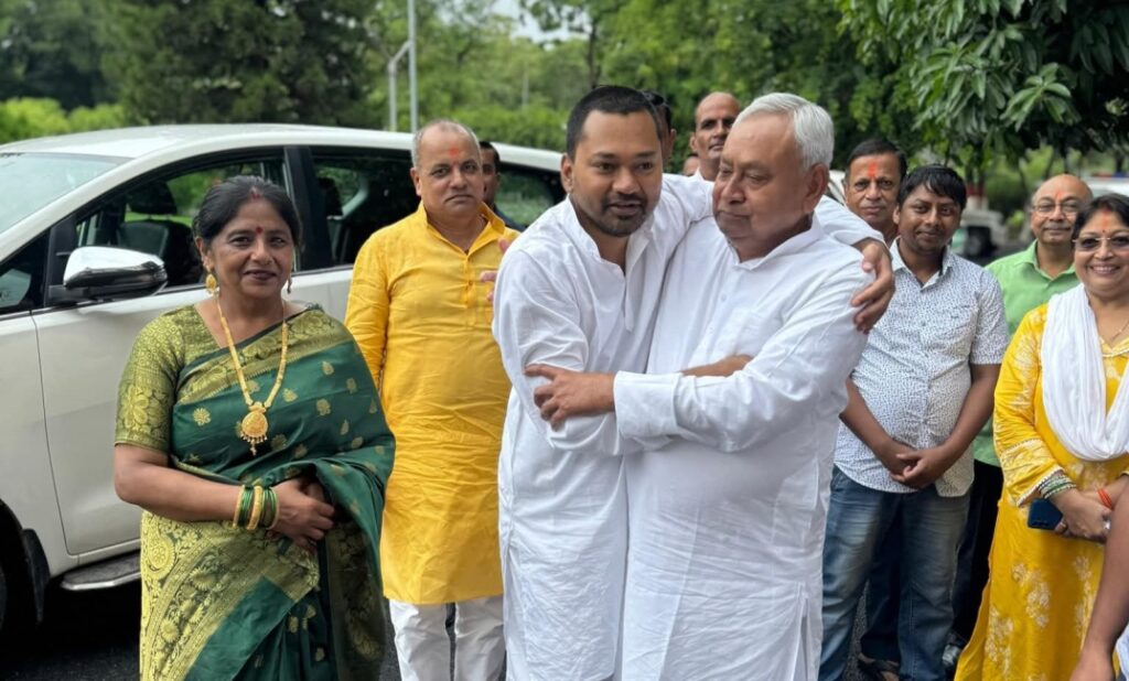 चुनाव लड़ने पर निशांत क्या बोले? बताया- जन्मदिन पर मां क्या करती थीं; नीतीश को फिर CM बनाने की अपील 1 20250720 215636