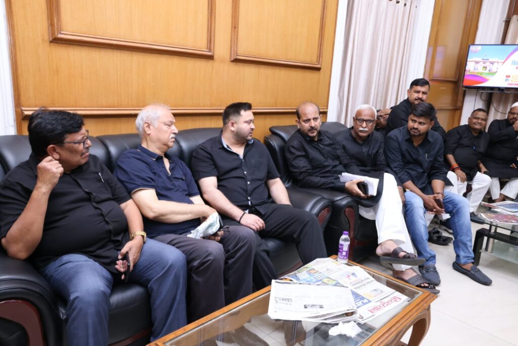 बिहार में महागठबंधन में सीट शेयरिंग पर छिड़ा संग्राम, जानें किसकी क्या है डिमांड 1 20250730 121919