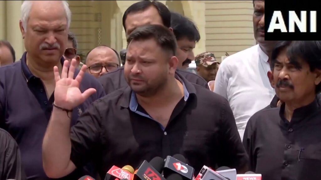 तेजस्वी ने दोहरायी चुनाव बहिष्कार की बात, कहा- बेईमानी ही करनी है तो ऐसे ही सरकार को एक्सटेंशन दे दो 1 Screenshot 20250724 132459 X
