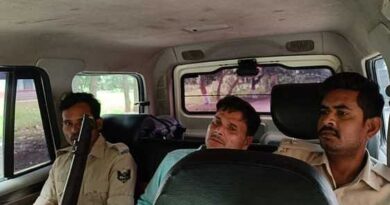 palsa ka garafata ma sharab jal matasaya pathathhakara f3c6fd864037ed99ef25ebb8c72c30a6