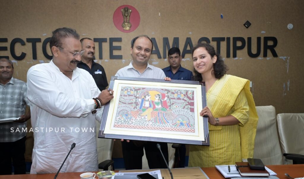 समस्तीपुर में ग्रामीण कार्य विभाग की समीक्षा बैठक, मंत्री अशोक चौधरी ने दिए कार्यों में तेजी लाने के निर्देश 1 20250828 223031