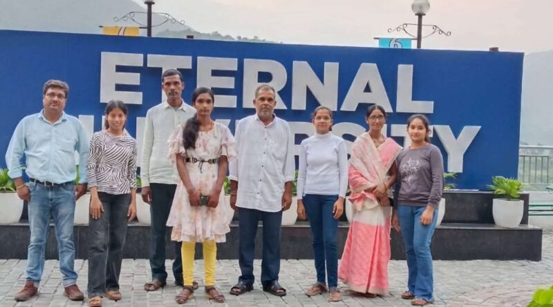 पूर्ववर्ती छात्रों द्वारा संचालित भगवानपुर देसुआ पब्लिक लाइब्रेरी के चार छात्राओं को इटरनल यूनिवर्सिटी हिमाचल प्रदेश में मिला प्रवेश 1 app 1754305970689095b2da4e9 1000881994 1