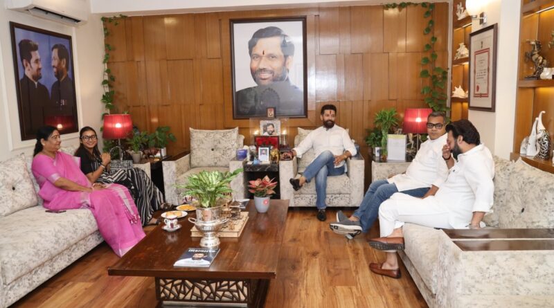 अरुण भारती लड़ सकते हैं विधानसभा चुनाव! बहनोई को Dy CM कैंडिडेट बनाएंगे चिराग पासवान? 1 20250910 160134