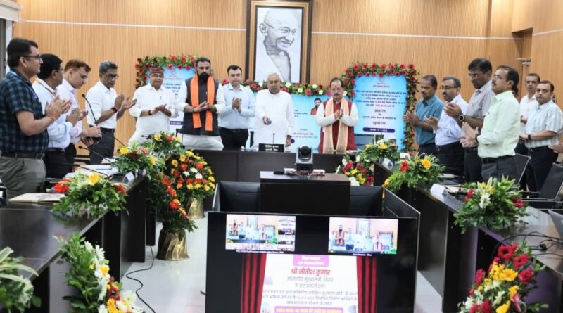 नीतीश ने 16 लाख मजदूरों के खातों में भेजे 802 करोड़, मुख्यमंत्री प्रतिज्ञा योजना का पोर्टल शुरू 1 FB IMG 1758125104706