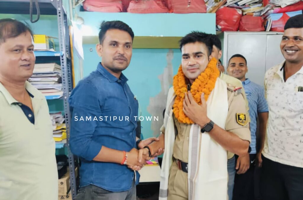 समस्तीपुर DIU शाखा में पदस्थापित सब-इंस्पेक्टर अमित कुमार बने कर्पूरीग्राम थाना प्रभारी 1 IMG 20250903 WA0153
