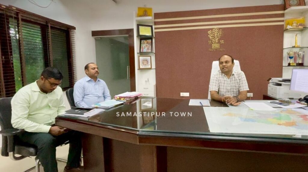 महिला रोजगार योजना आवेदन पर कोई शुल्क नहीं, समस्तीपुर DM ने बिचौलियों को चेताया, योजना से जुड़ी अवैध वसूली की होगी जांच 1 IMG 20250909 WA0161